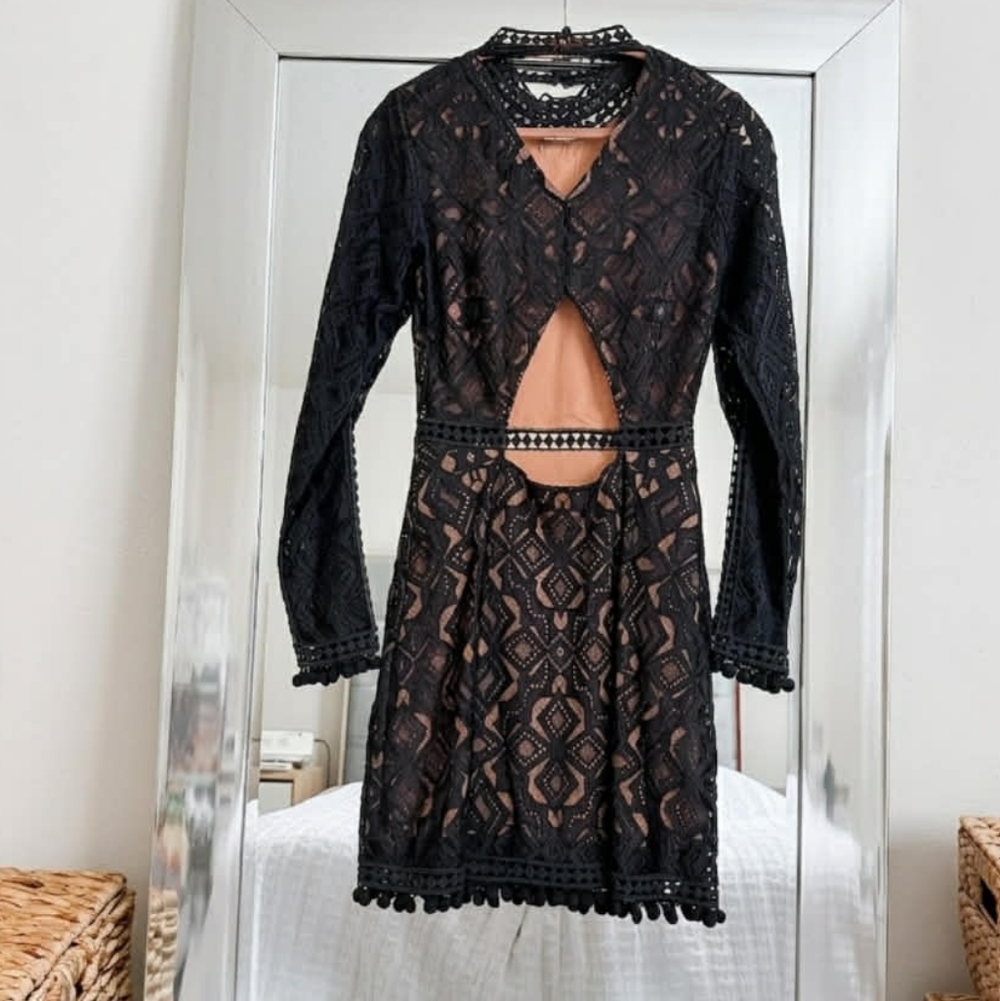 For love & Lemons Lace Dress - Picture 3 of 3